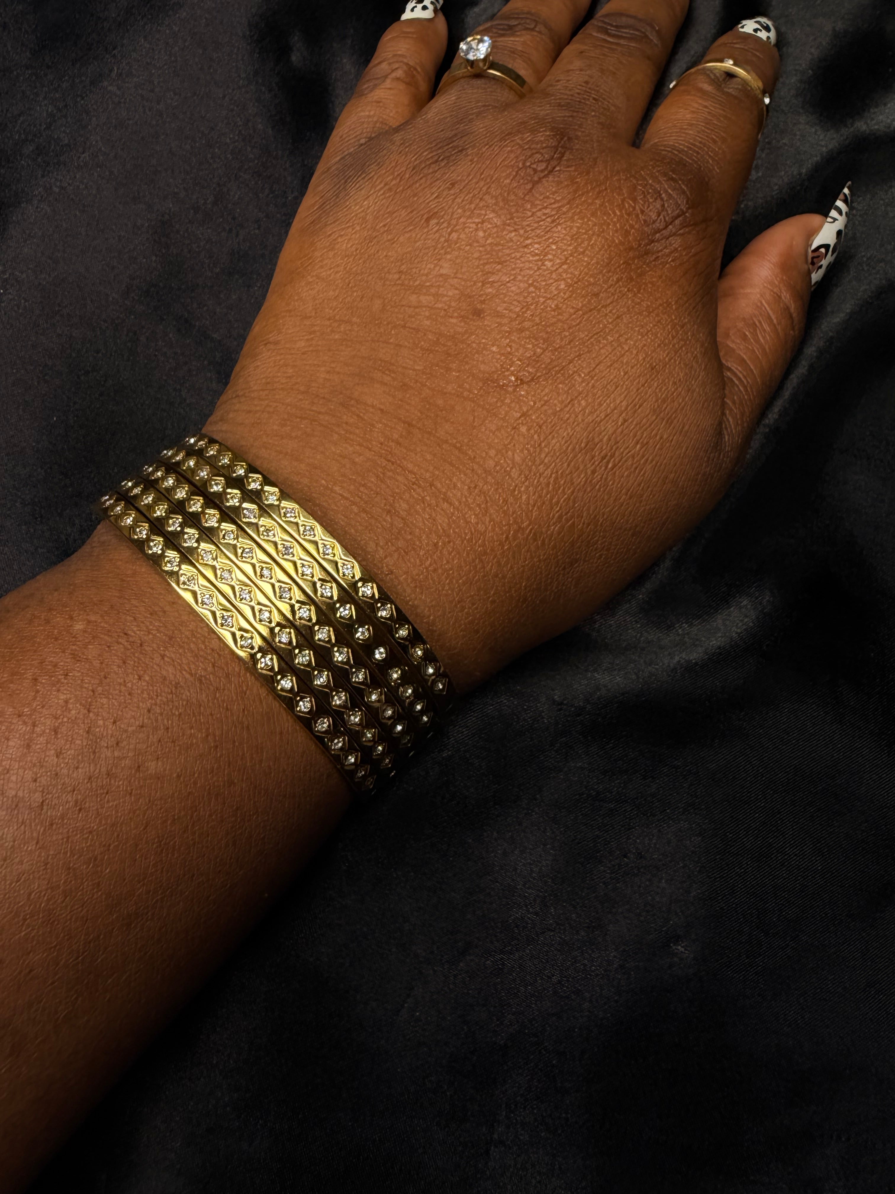 Vera Bangle