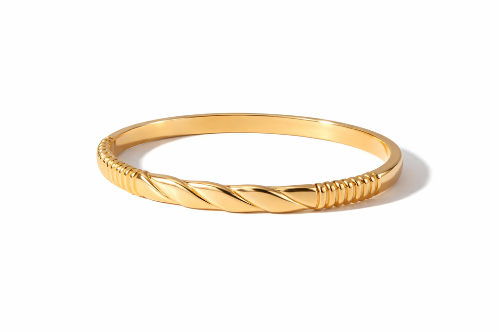 Nyra Bangle